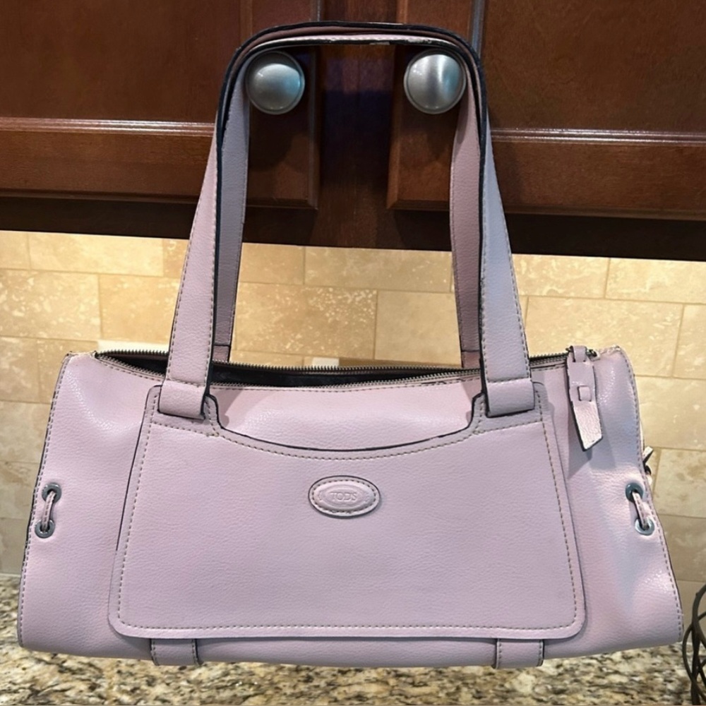 Tod’s Leather Shoulder Bag
